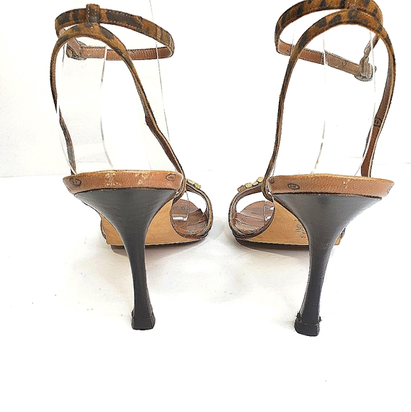 Manolo Blahnik Leopard Print Pumps Size 38/7 - Picture 10 of 13